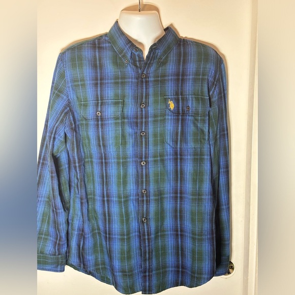 U.s polo assn dress shirt with pockets - Picture 1 of 1
